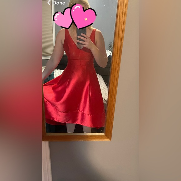 Red satin dress - Picture 4 of 4